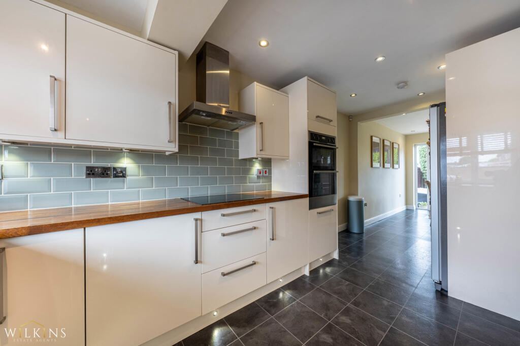 Additional image 3 of Danelagh Close, Tamworth, Staffordshire, B79