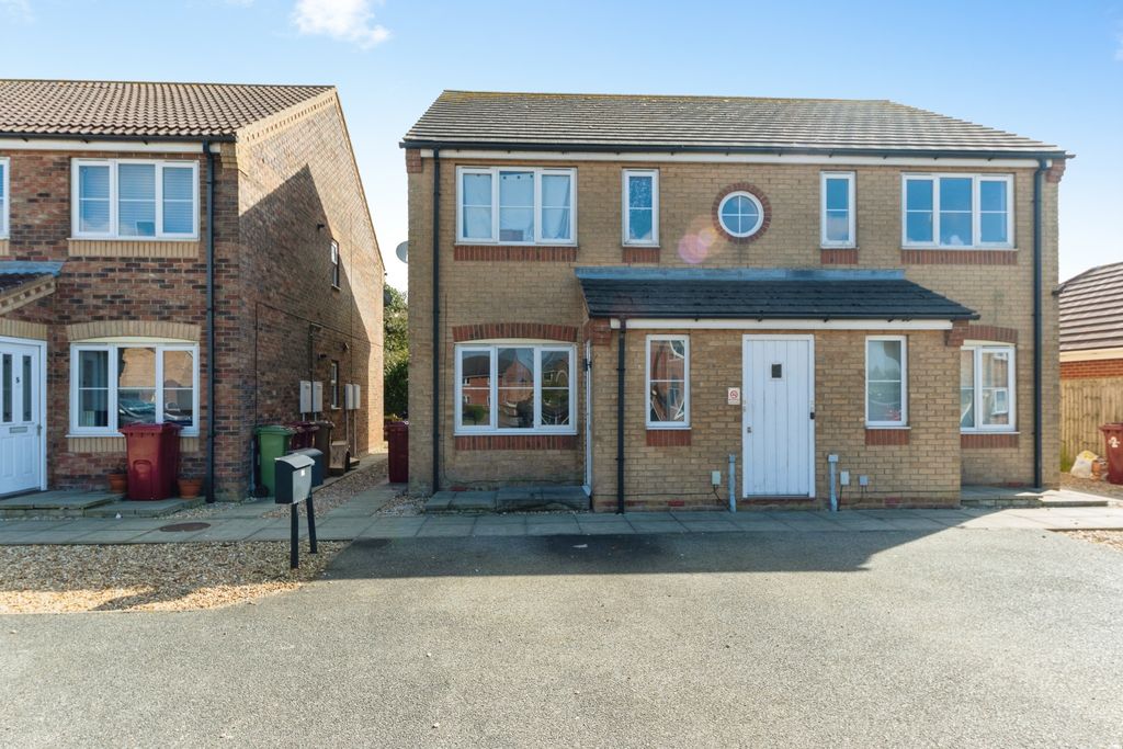 Additional image 2 of 1 bed flat for saleLancaster Drive, Immingham DN40