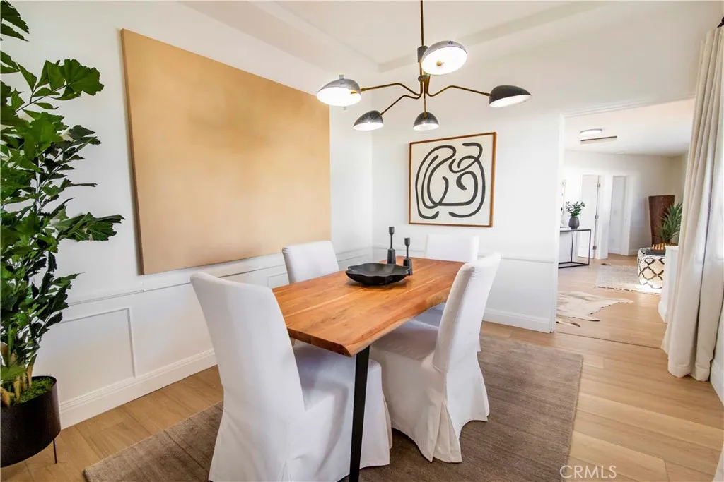 Additional image 18 of 10816 Calvert St, North Hollywood, CA 91606