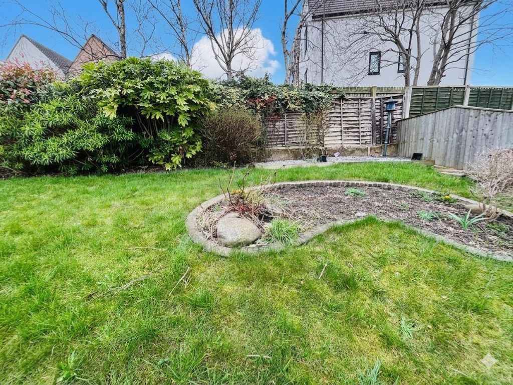 Additional image 13 of 2 bed semi-detached bungalow for saleThornhill Croft, Wortley, Leeds LS12