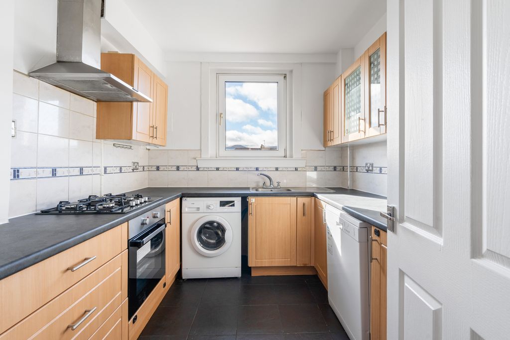 Additional image 4 of 2 bed flat for sale41 Parkhead Avenue, Edinburgh EH11