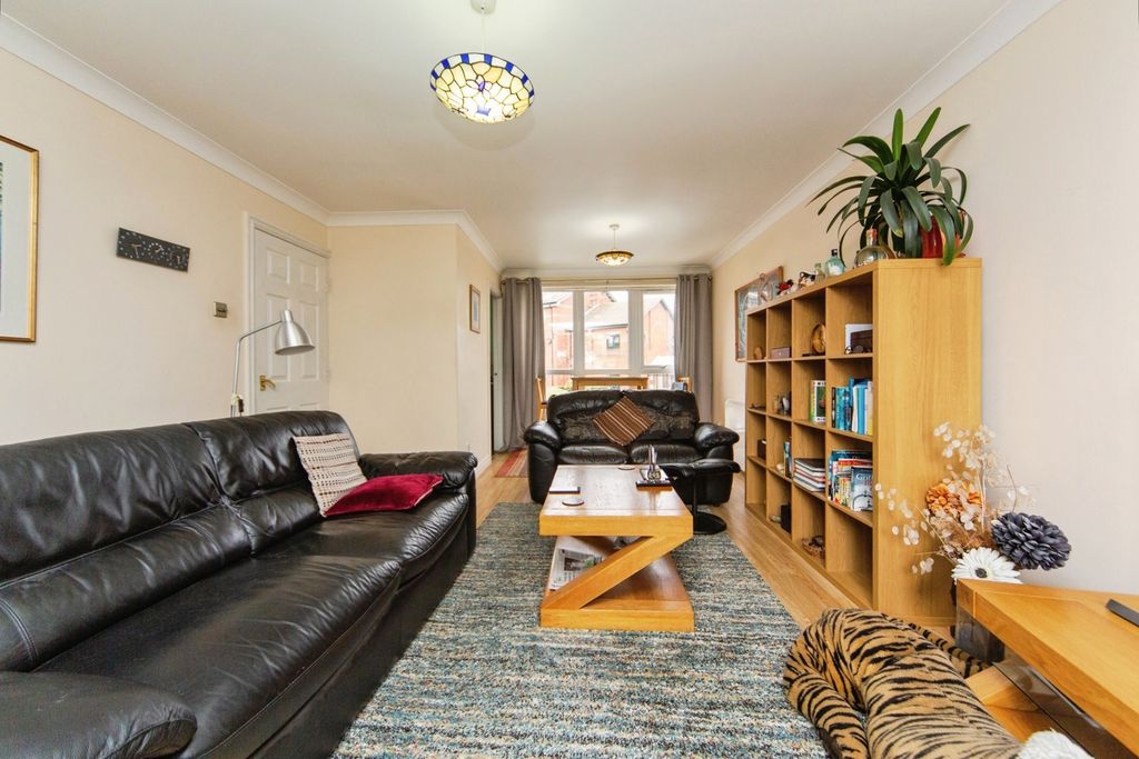 Additional image 3 of 3 bed flat for salePriory Wharf, Birkenhead CH41