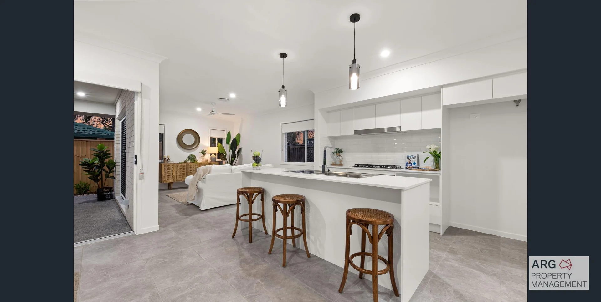 Additional image 3 of 1/9 Diamond Avenue, Kallangur QLD 4503