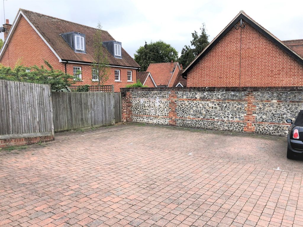 Additional image 8 of 2 bed flat for saleBurgage Mews, West Street, Alresford SO24