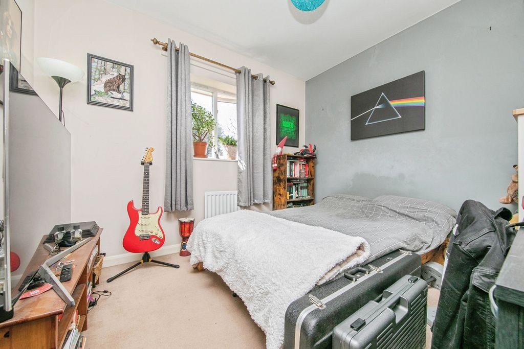 Additional image 11 of 2 bed flat for saleGrant Rise, Woodbridge, Suffolk IP12