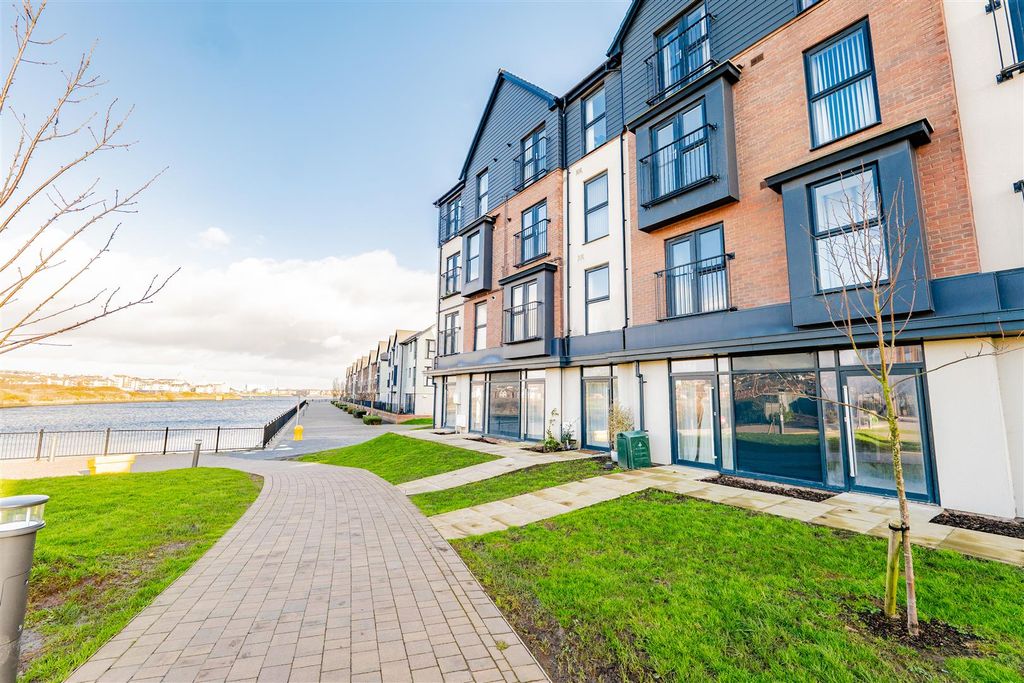 Additional image 17 of 2 bed flat for saleFfordd Penrhyn, Barry CF62