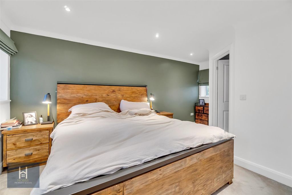 Additional image 15 of 5 bed detached house for saleBadminton Road, Old Sodbury, Bristol BS37