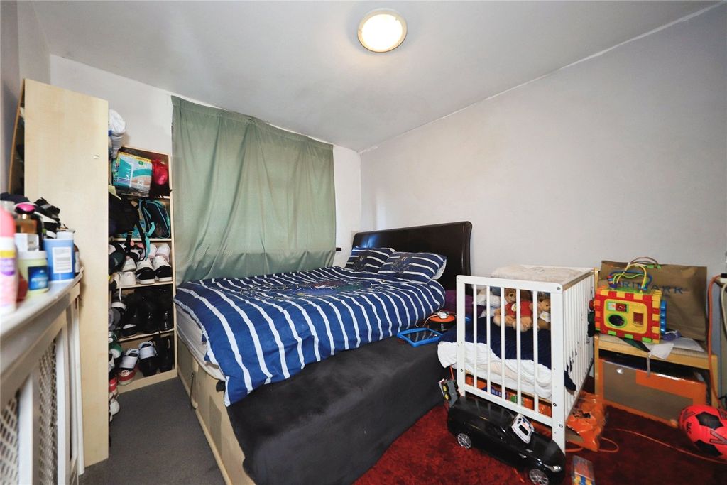 Additional image 14 of 4 bed detached house for saleBabors Field, Bilston, West Midlands WV14