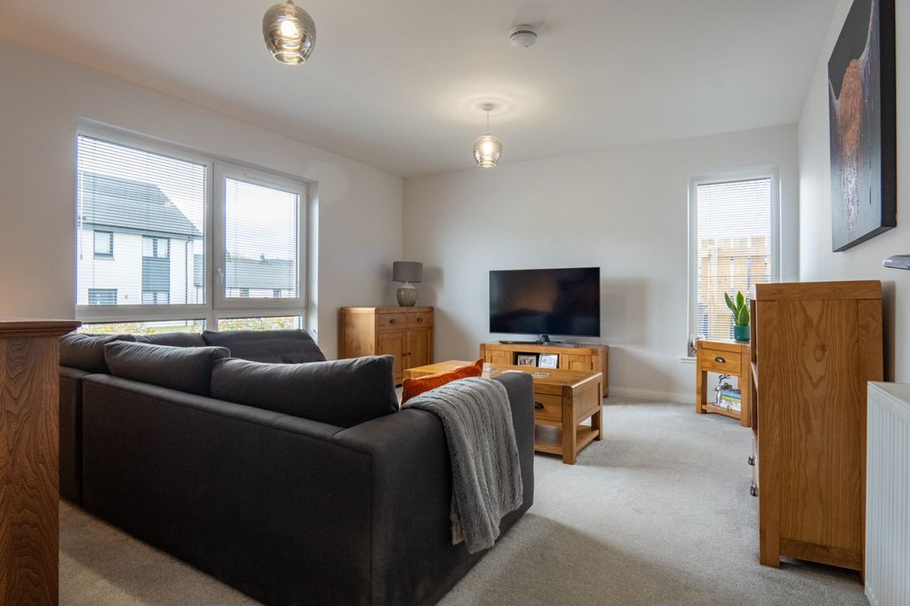 Additional image 2 of 3 bed detached bungalow for saleNewton Park, Inverness IV5