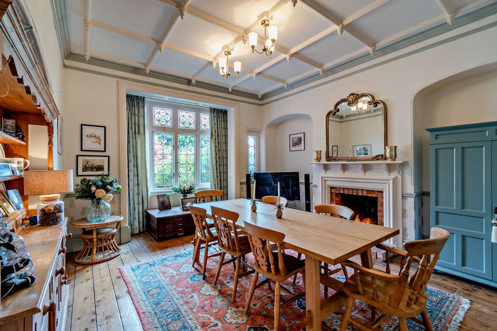 Additional image 2 of 5 bed property for saleOxford Road, Banbury OX16
