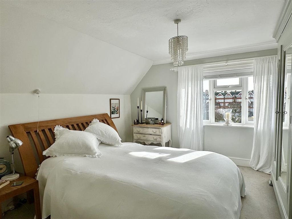 Additional image 8 of 3 bed flat for saleCantelupe Road, Bexhill-On-Sea TN40
