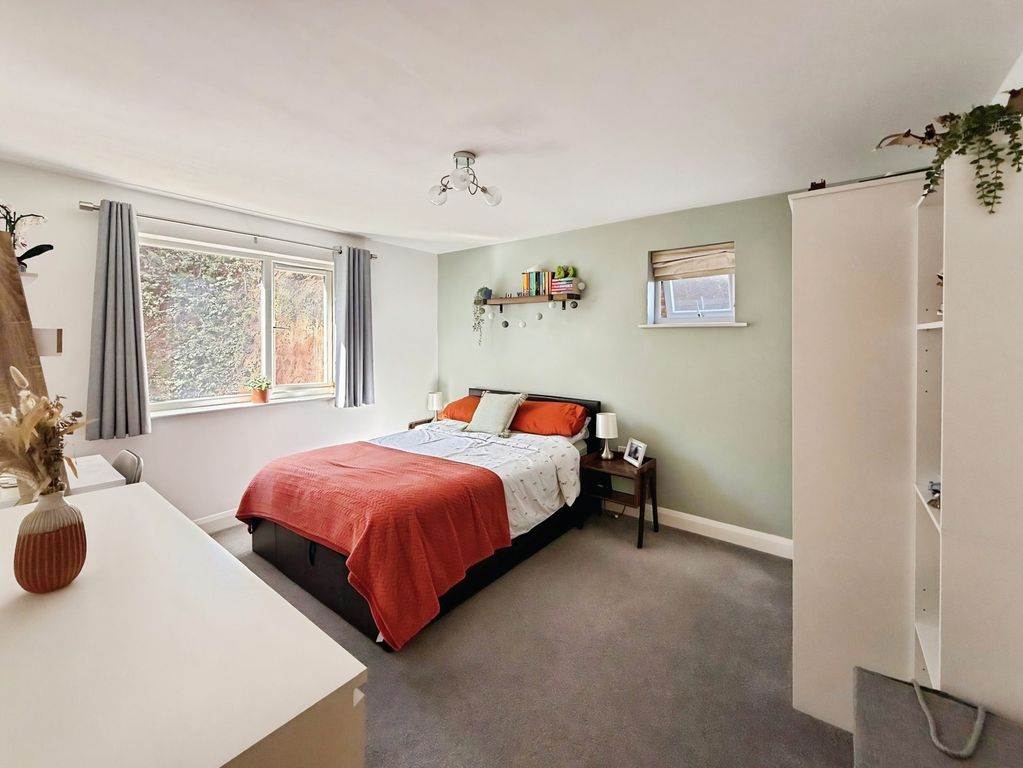 Additional image 10 of 2 bed flat for salePark Lane, Kidderminster DY11