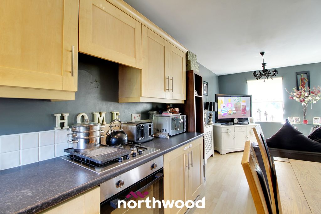 Additional image 8 of 2 bed flat for saleBrander Close, Balby, Doncaster DN4