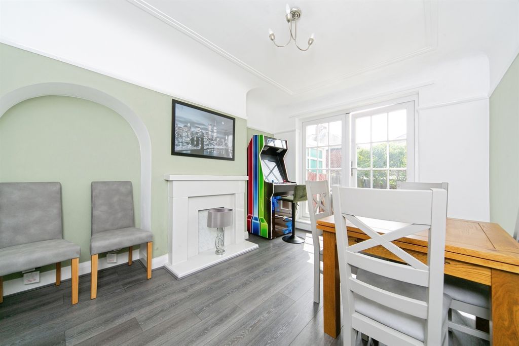 Additional image 8 of 3 bed semi-detached house for saleMallory Road, Tranmere, Birkenhead CH42