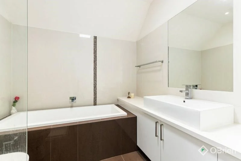 Additional image 7 of 2/8 Evelina Street, Balwyn VIC 3103