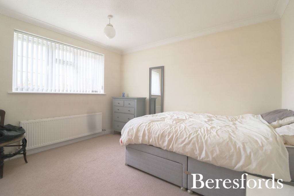 Additional image 6 of 2 bed flat for saleHall Lane, Upminster RM14