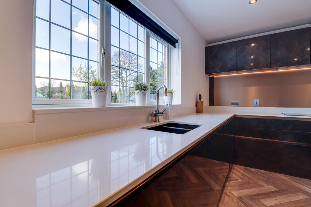 Additional image 10 of Halifax Close, Bricket Wood, St. Albans, AL2