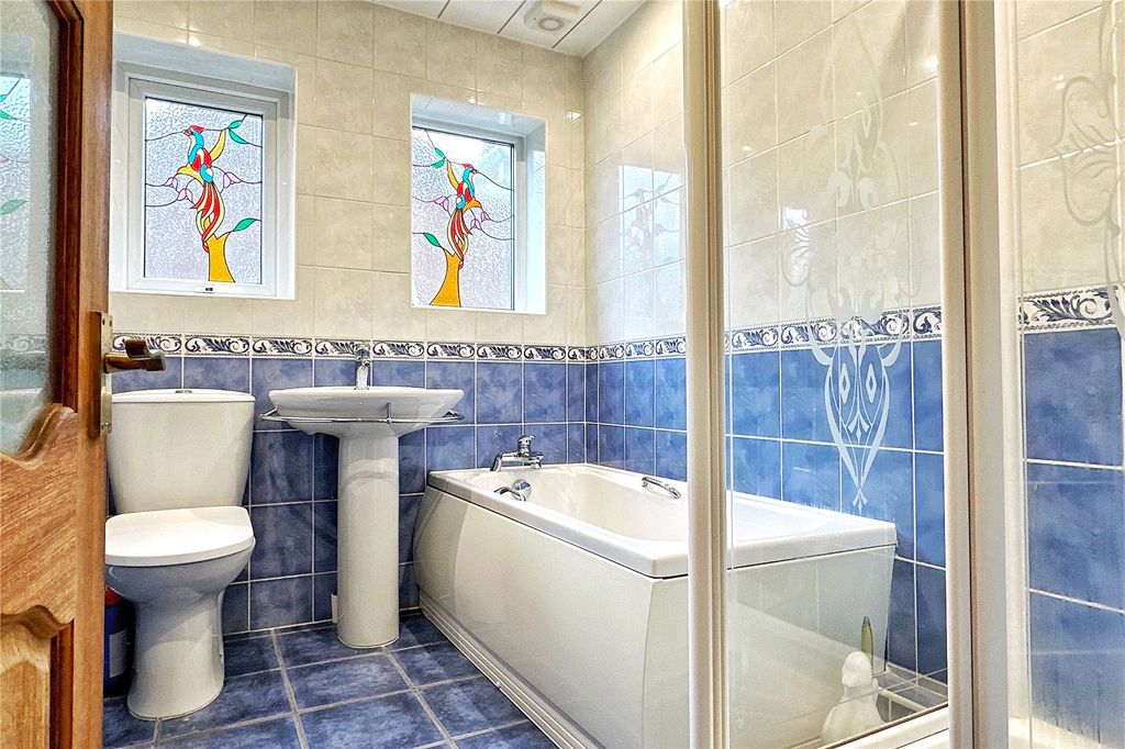 Additional image 22 of 2 bed detached bungalow for saleHunt Avenue, Ashton-Under-Lyne, Greater Manchester OL7