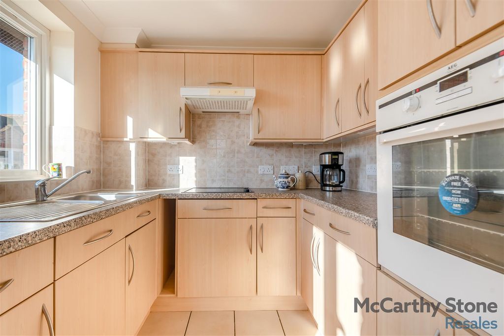 Additional image 3 of 1 bed flat for saleCaen Stone Court, Queen Street, Arundel BN18