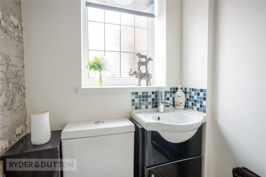 Additional image 12 of 4 bed detached house for saleMeadowbank, Ashton-Under-Lyne, Greater Manchester OL7
