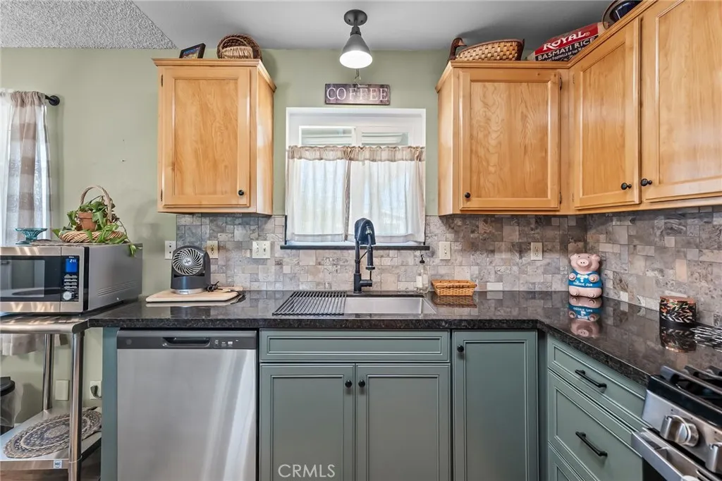 Additional image 60 of 58780 Buena Vista Dr, Yucca Valley, CA 92284