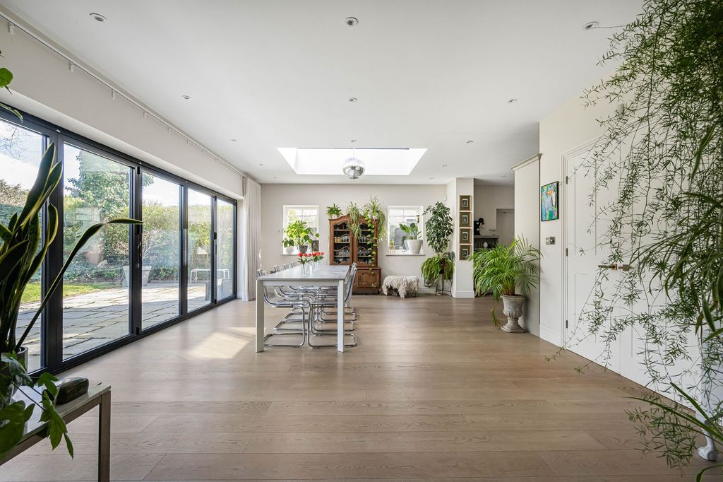 Additional image 4 of 5 bed detached house for saleHarriotts Lane, Ashtead KT21
