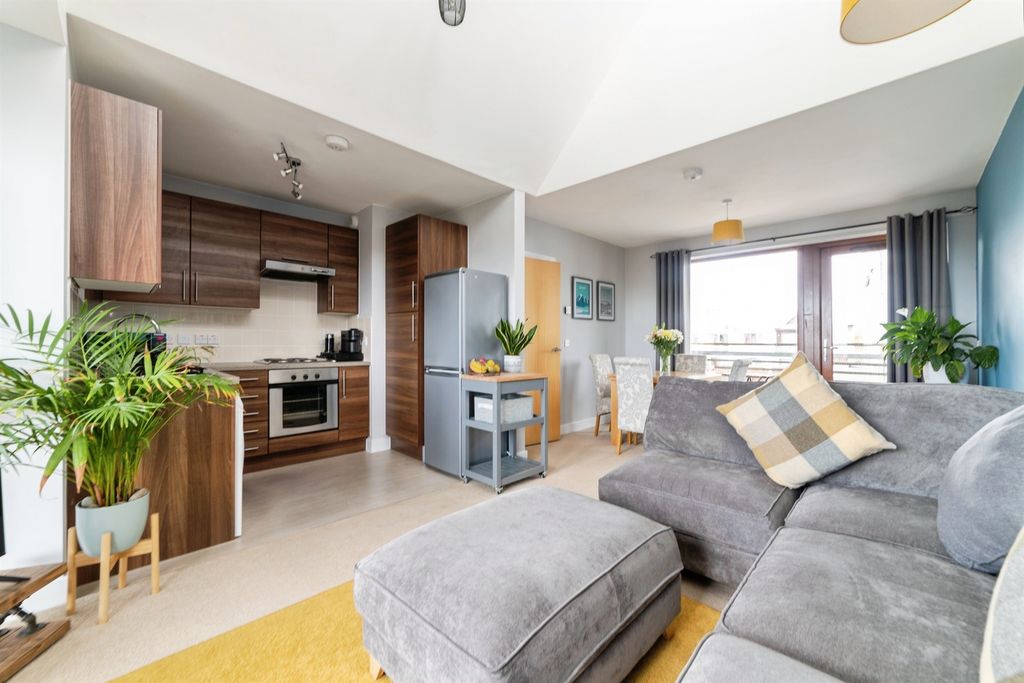 Additional image 2 of 1 bed flat for saleHartington Place, Letchworth Garden City SG6