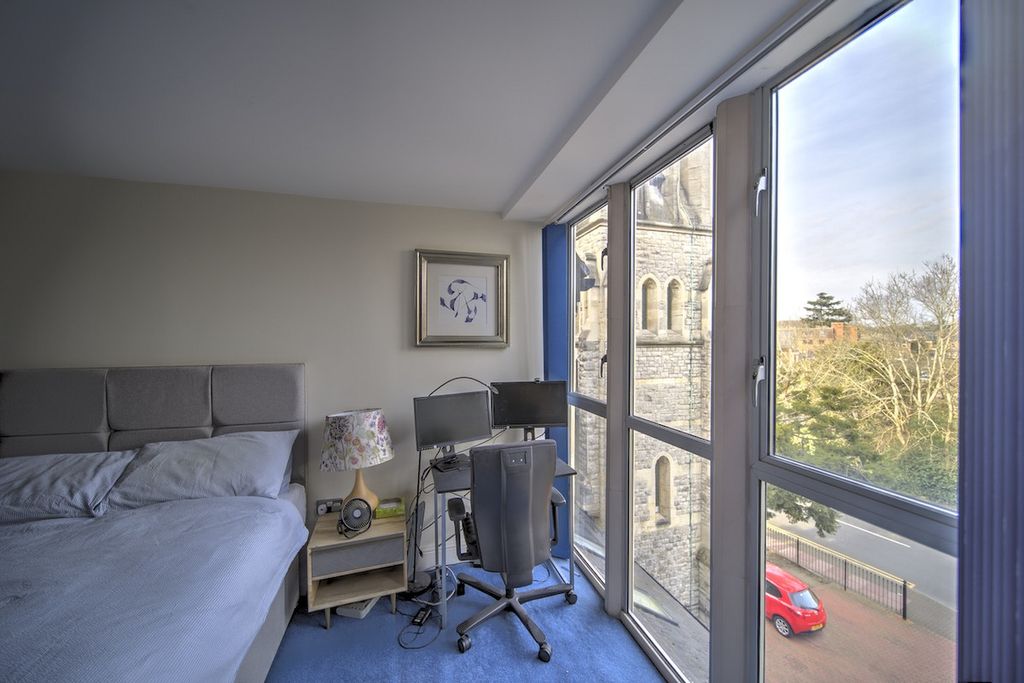 Additional image 9 of 3 bed penthouse for saleCrescent Road, Beckenham BR3