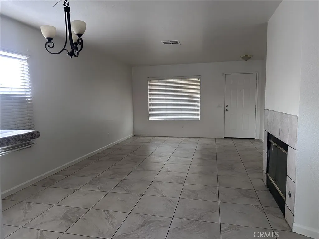 11807 Lupin Rd, Adelanto, CA 92301