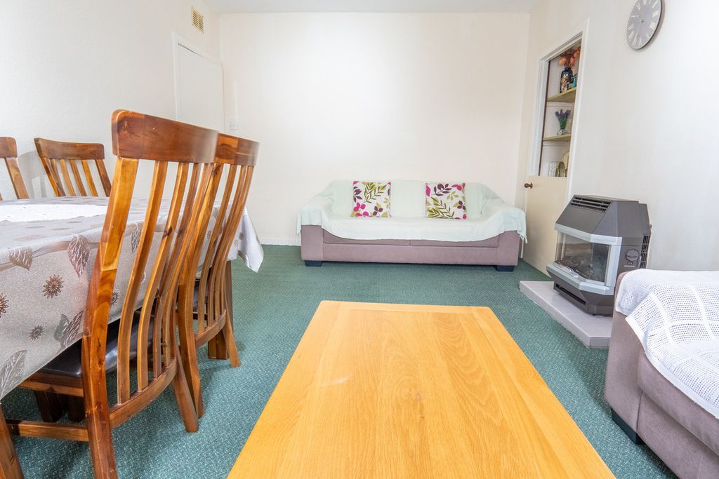 Additional image 4 of 2 bed flat for saleLochalsh Road, Inverness IV3
