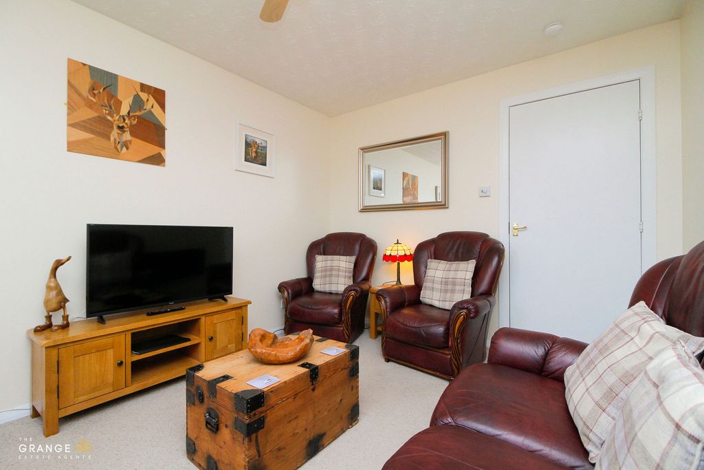 Additional image 5 of 2 bed flat for saleHarbour Street, Nairn IV12