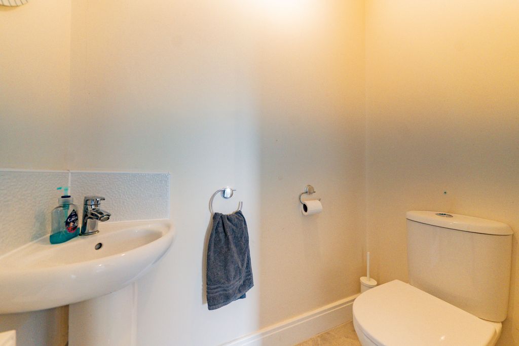 Additional image 10 of 4 bed detached house for saleDoctor Wright Close, Markfield, Leicestershire LE67