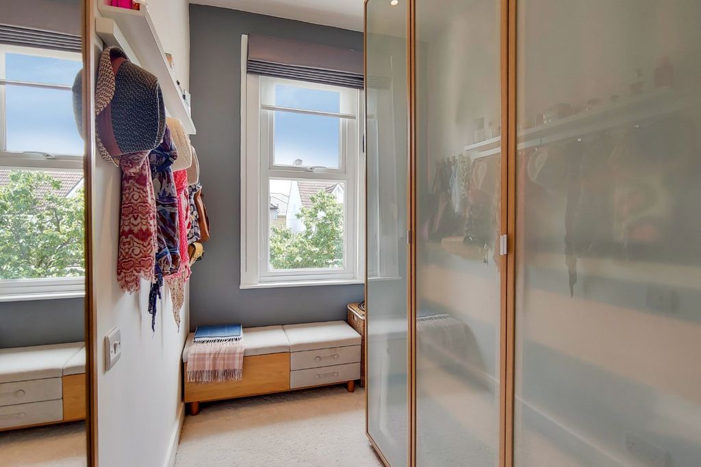 Additional image 16 of 4 bed semi-detached house for saleArrol Road, Beckenham BR3