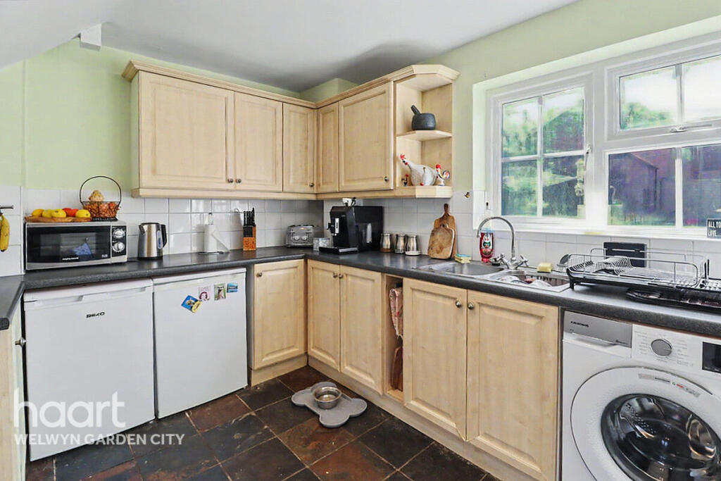 Additional image 7 of Knightsfield, Welwyn Garden City