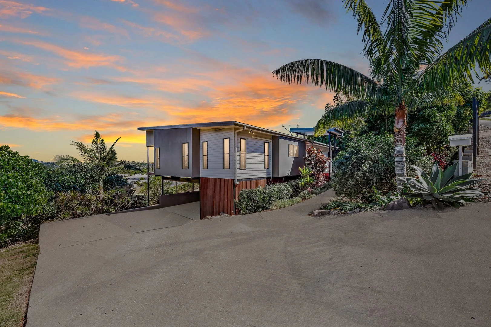 13 Beth Court, Cannonvale QLD 4802