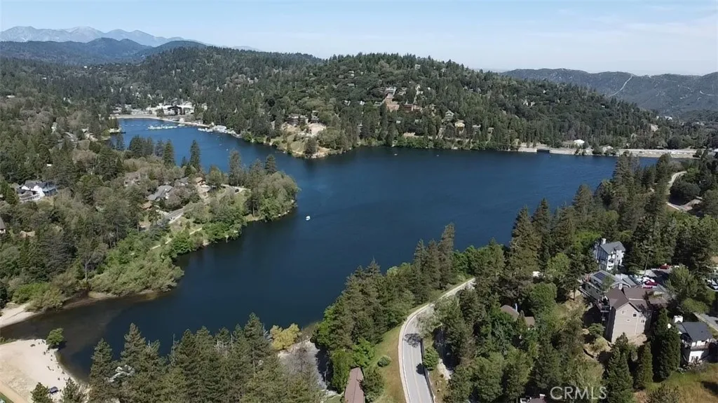 770 Berne Dr, Crestline, CA 92325 photo 5