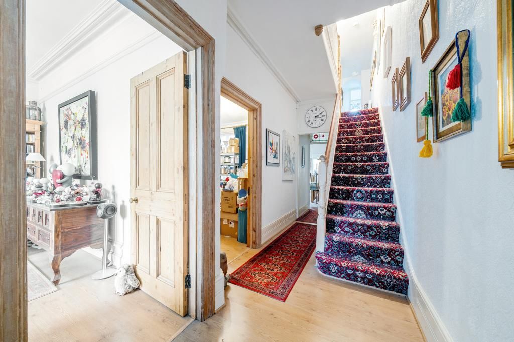 Additional image 11 of 6 bed semi-detached house for saleReading, Berkshire RG2