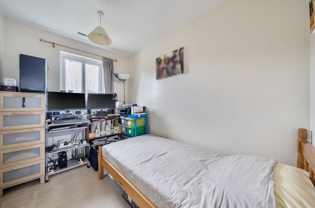 Additional image 11 of 3 bed link detached house for saleWoking, Surrey GU21