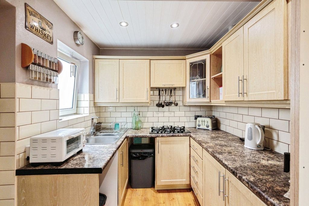 Additional image 2 of 3 bed semi-detached house for saleLord Street, Lytham St. Annes, Lancashire FY8