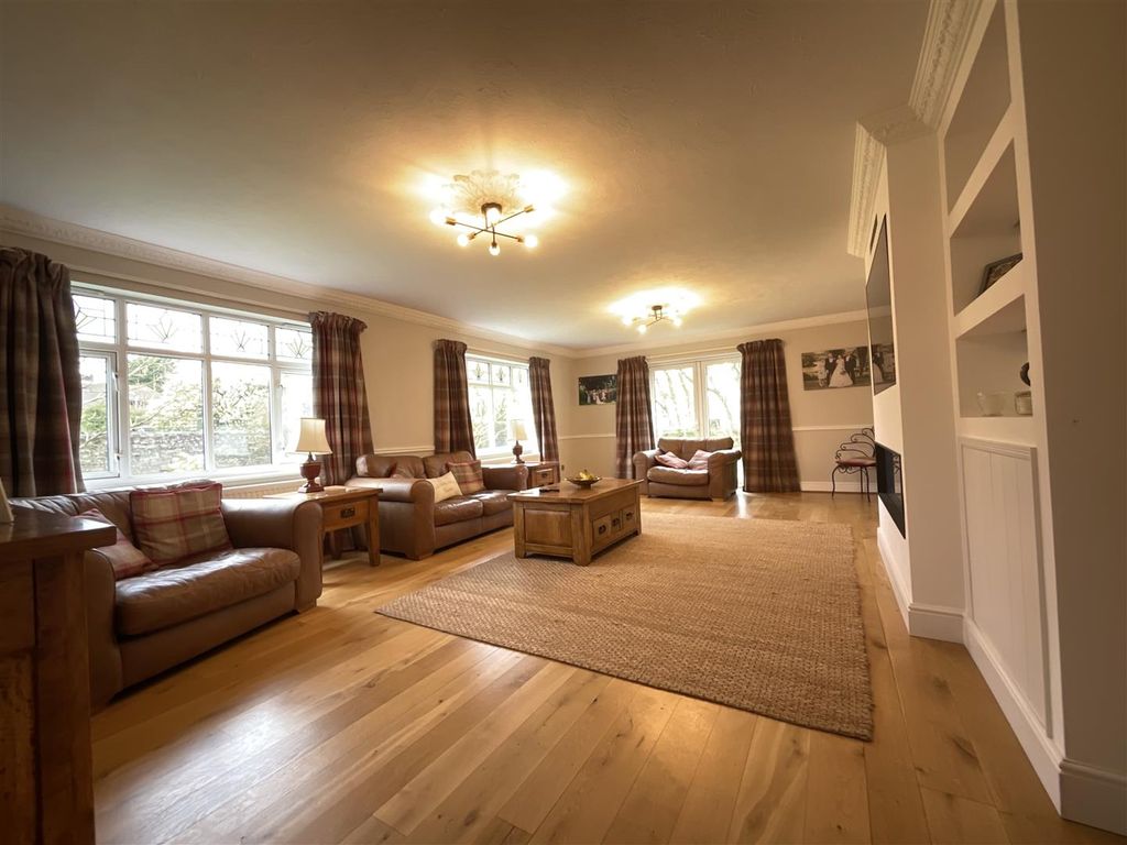 Additional image 2 of 5 bed detached house for saleBonllwyn, Ammanford SA18
