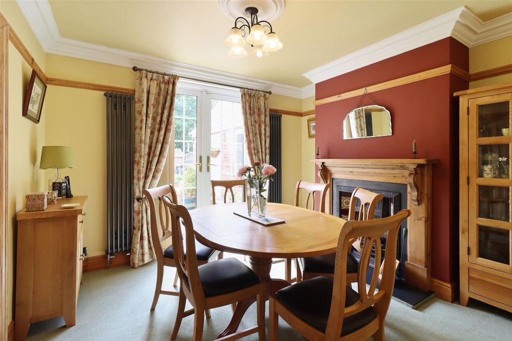 Additional image 10 of 3 bed detached house for saleTapton View Road, Chesterfield S41