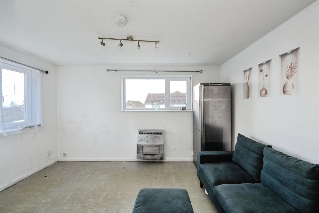 Additional image 5 of 1 bed maisonette for saleLon Carreg Bica, Birchgrove, Swansea SA7