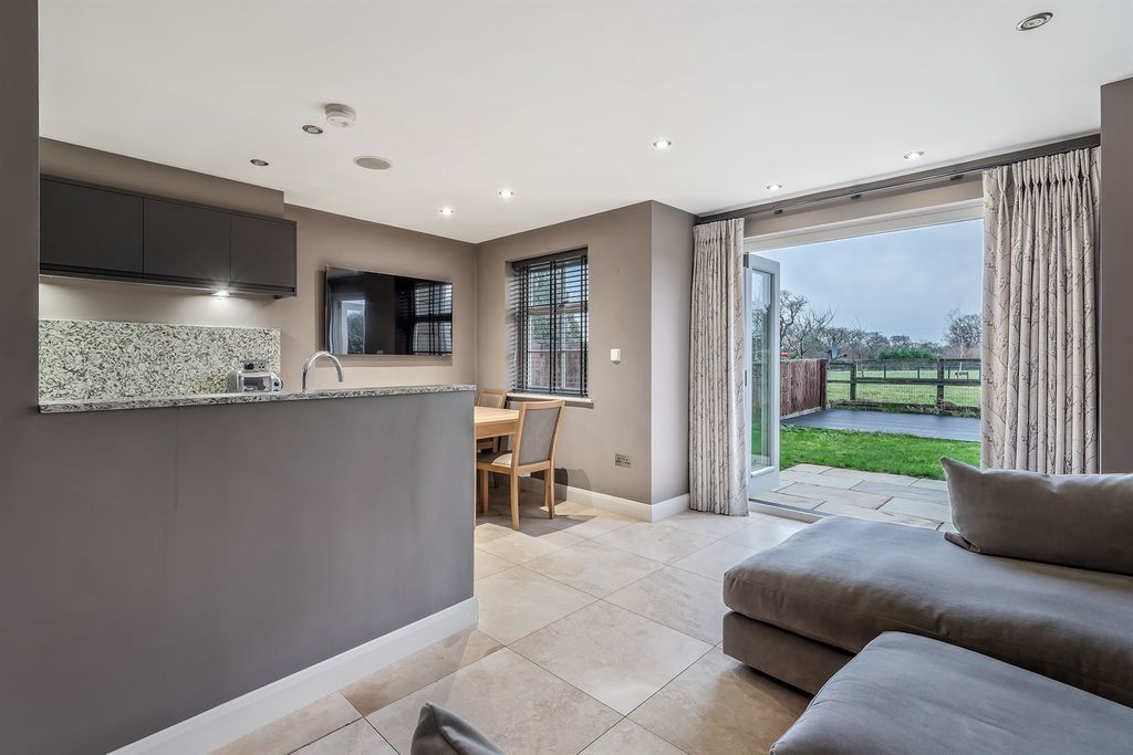 Additional image 5 of 3 bed town house for saleEdge View Crescent, Merrymans Lane, Alderley Edge SK9