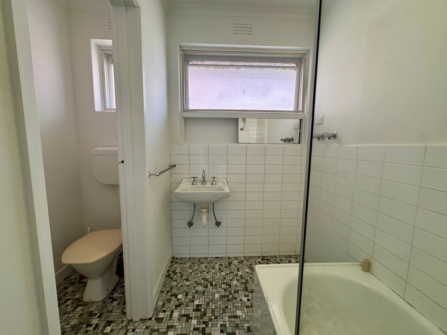Additional image 8 of 6/129 Grange Rd, Glen Huntly VIC 3163