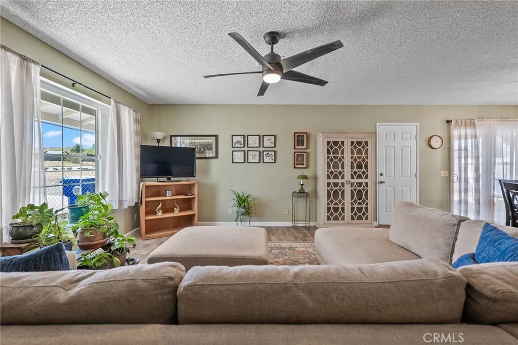 Additional image 53 of 58780 Buena Vista Dr, Yucca Valley, CA 92284