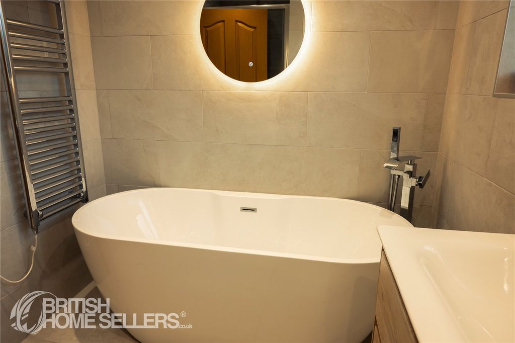 Additional image 11 of 4 bed detached house for salePantyffynnon Road, Ammanford, Carmarthenshire SA18
