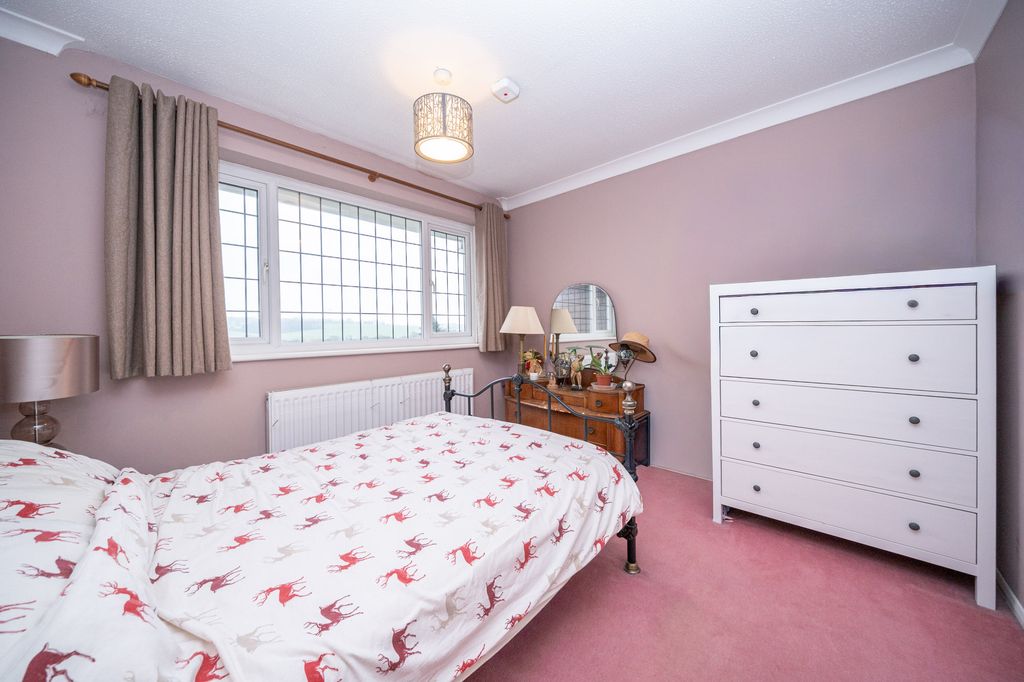 Additional image 15 of 5 bed detached house for saleFieldway, Berkhamsted HP4
