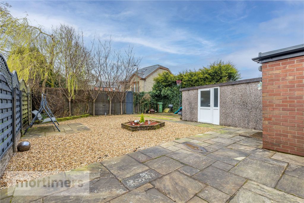 Additional image 3 of 4 bed semi-detached house for saleShelley Drive, Accrington, Lancashire BB5