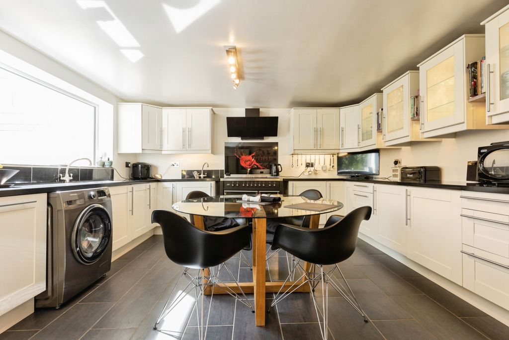 Additional image 4 of 5 bed semi-detached house for saleMain Street, Hemington, Derby DE74