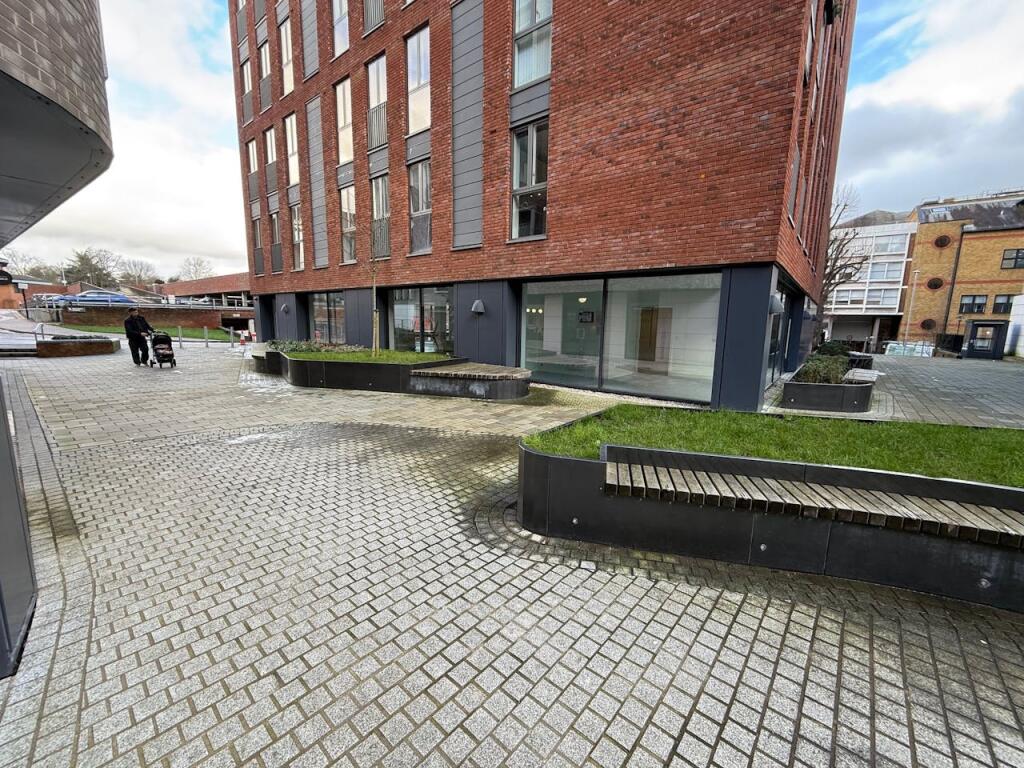Additional image 2 of 2 Hertfordshire House, Civic Close, St. Albans, AL1 3JZ